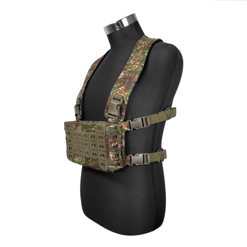 Novristch Modular Chest Rig 1.0 (Kreuzootter), Ensuring all of your gear is on-hand when you need it can be the difference between a tactiacl reload keeping you in the game, or giving your position away and getting you a one-way ticket to respawn